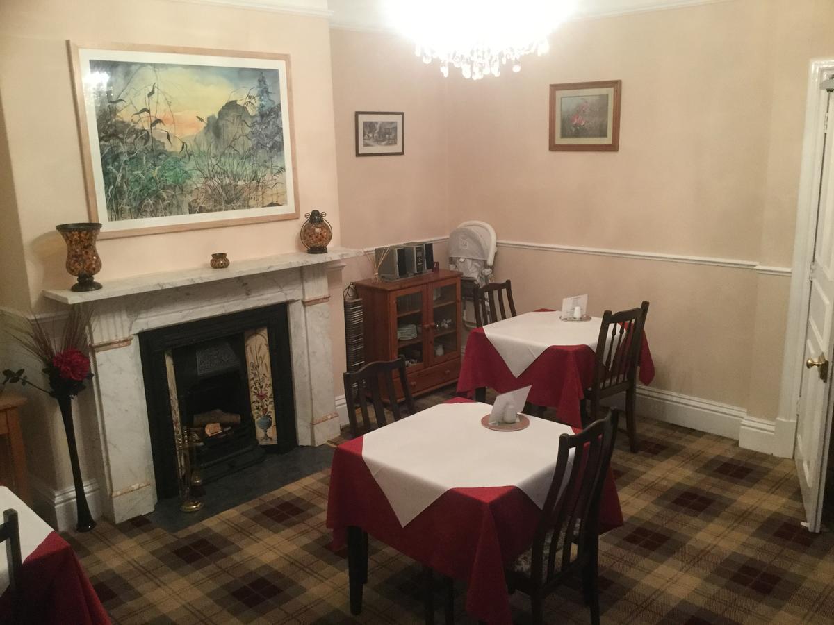 Glenora Guest House Whitby Bagian luar foto